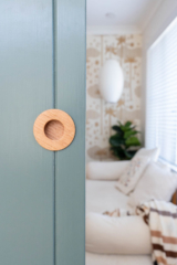 Sliding door handle detail